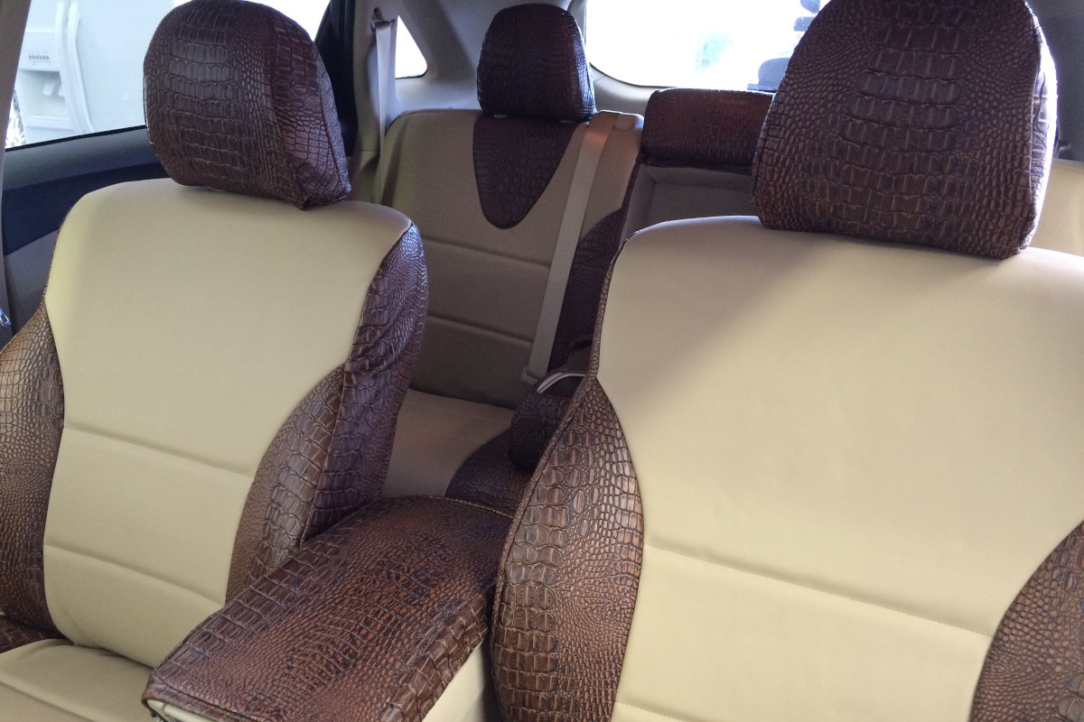 2015 Toyota Venza custom seat covers